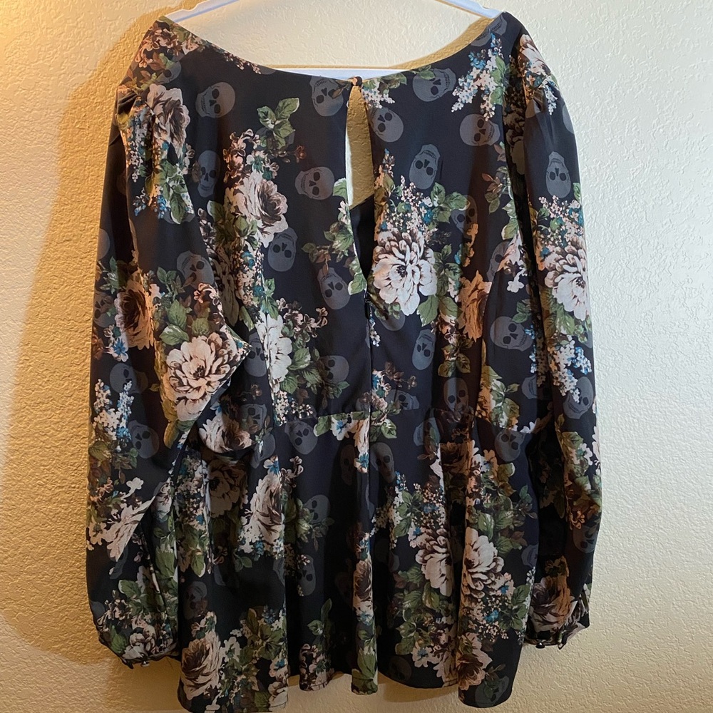 Flower and Skull Top